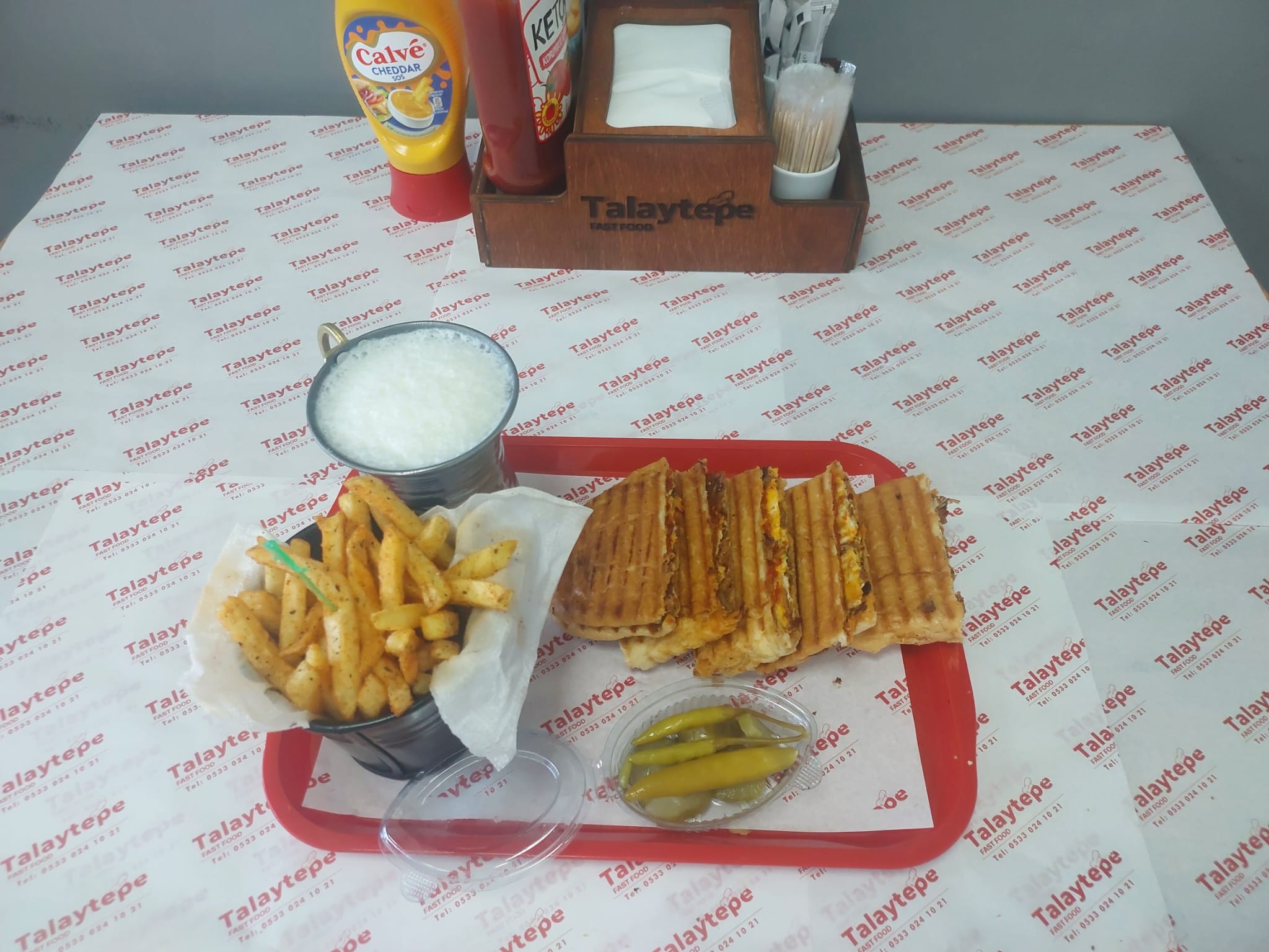 Kavurmalı Tost